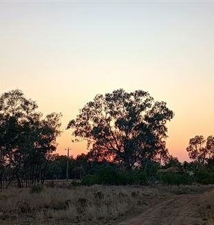 Sunrise at Moree (NSW) Photo B. O'Donnell