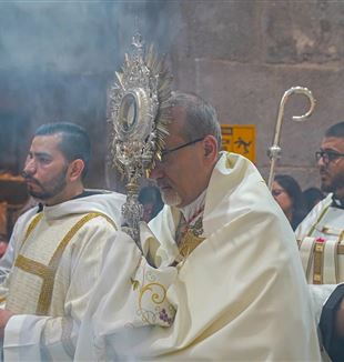 Cardinal Pizzaballa at the Corpus Christi celebration in Jerusalem (©lpj.org)